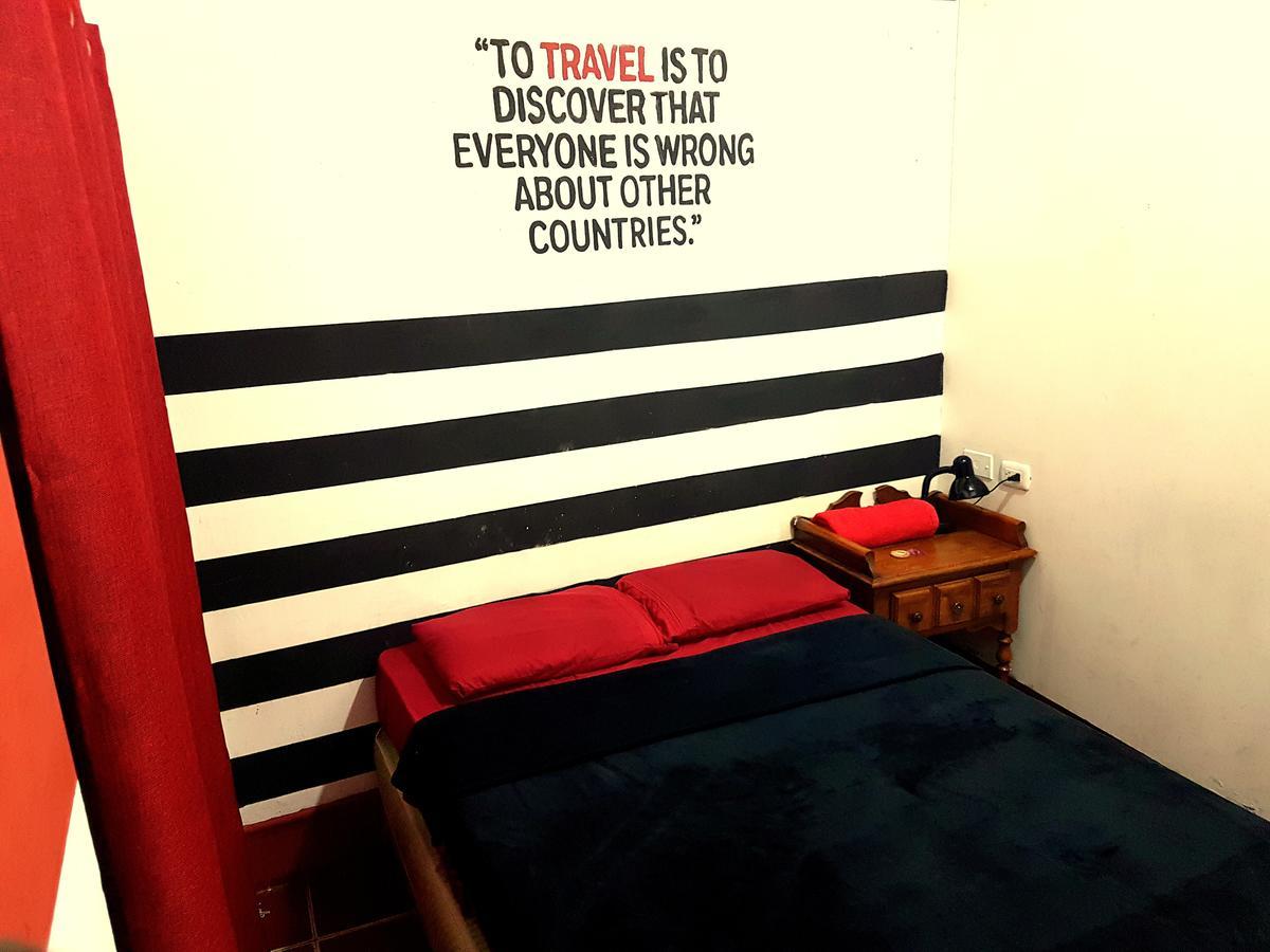 Capsule Hostel Guatemala City Exterior photo